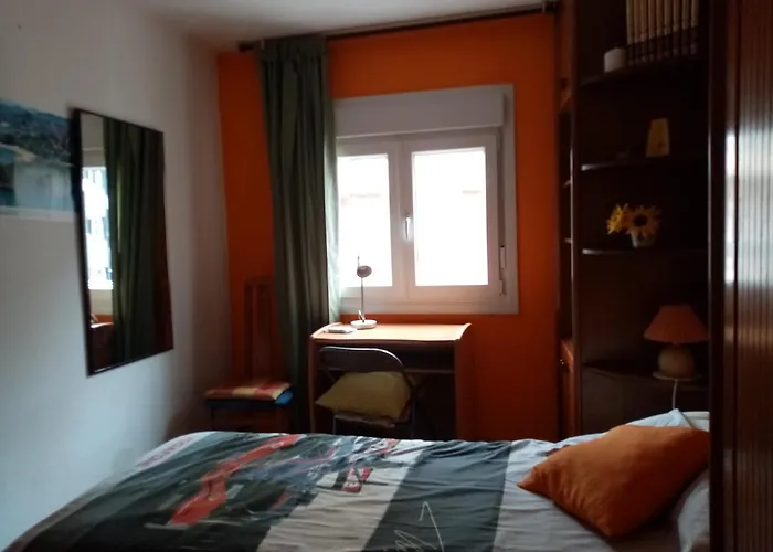 Silenciosa Cerca Del Hospital Valdecilla